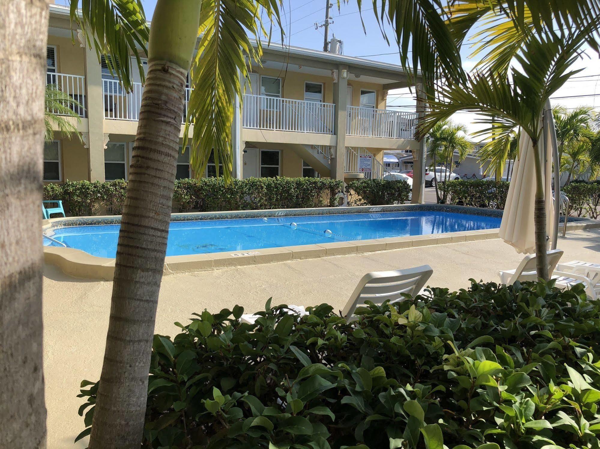 The Costal Hotel 클리어워터 외부 사진